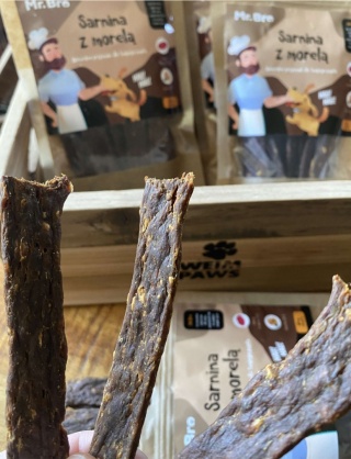 SARNA - Mr. Bro Strips Sarnina z Morelą 80g - suszone powietrzem przysmaki dla psa